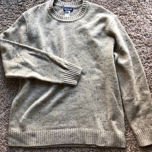 Patagonia Men’s Beige Sweater